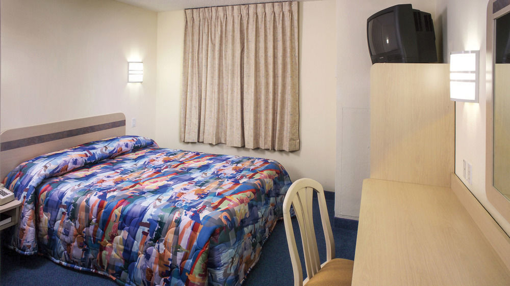 Motel 6-Pekin, Il Екстериор снимка