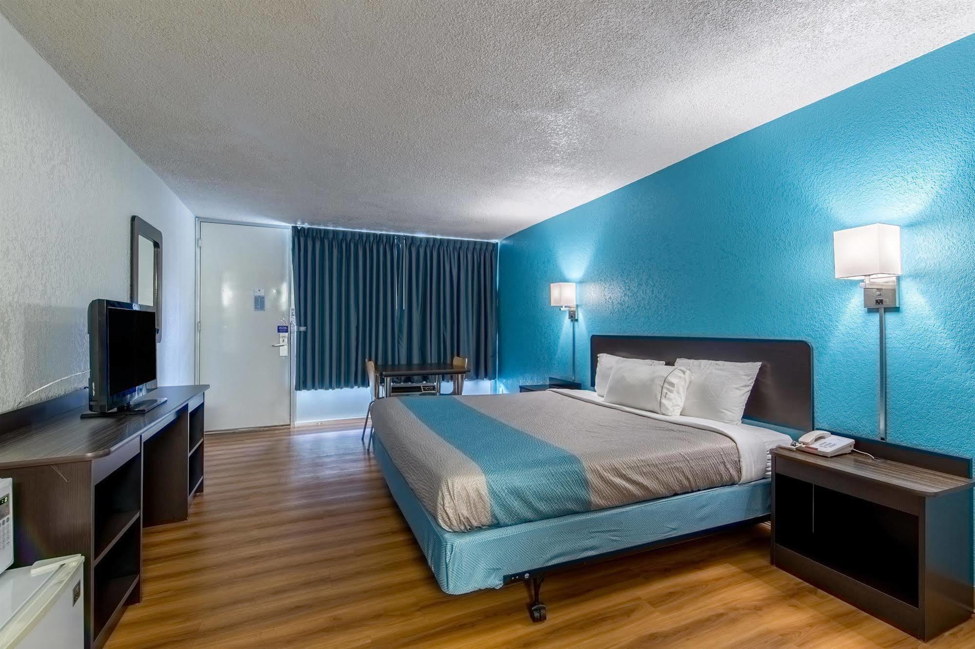 Motel 6-Pekin, Il Екстериор снимка